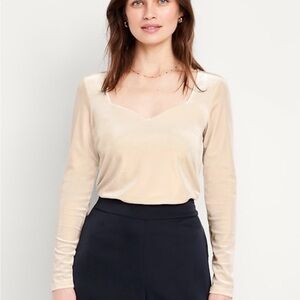 Old Navy Cream Velvet Sweetheart Neckline top XL